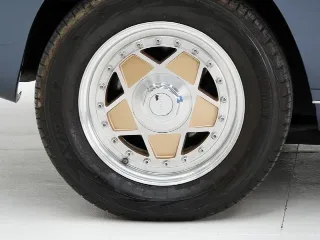 Foto 17 di 40: Intermeccanica Indra 2+2