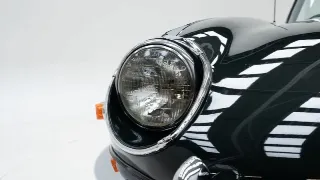 Foto 17 di 40: Jaguar E-Type 4.2 S2