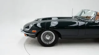 Foto 24 di 40: Jaguar E-Type 4.2 S2