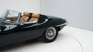 Foto 32 di 40: Jaguar E-Type 4.2 S2