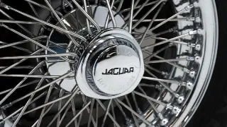 Foto 35 di 40: Jaguar E-Type 4.2 S2