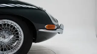 Foto 12 di 40: Jaguar E-Type Series 1 3.8 FHC