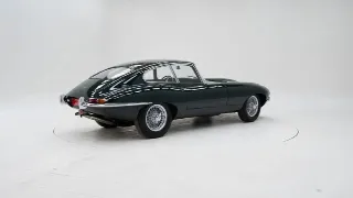 Foto 2 di 40: Jaguar E-Type Series 1 3.8 FHC