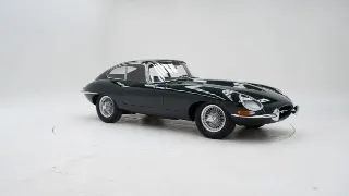 Foto 3 di 40: Jaguar E-Type Series 1 3.8 FHC