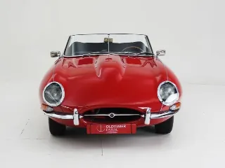 Foto 26 di 40: Jaguar E-Type Series 1 OTS