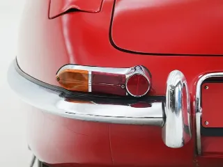 Foto 38 di 40: Jaguar E-Type Series 1 OTS