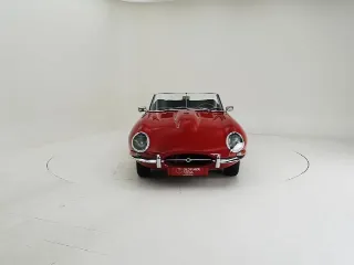 Foto 5 di 40: Jaguar E-Type Series 1 OTS