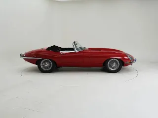 Foto 6 di 40: Jaguar E-Type Series 1 OTS