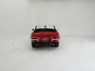 Foto 7 di 40: Jaguar E-Type Series 1 OTS