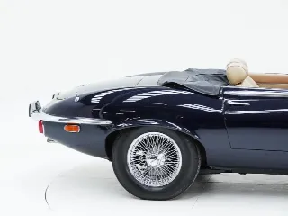 Foto 15 di 40: Jaguar E-Type Series 3 V12
