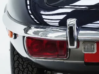Foto 40 di 40: Jaguar E-Type Series 3 V12