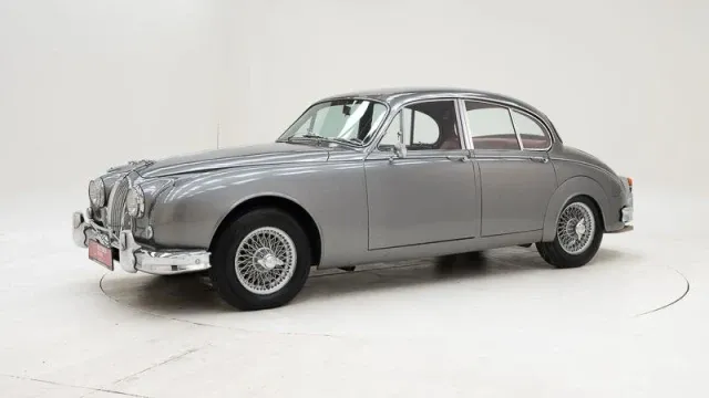 Jaguar MKII