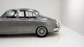 Foto 39 di 40: Jaguar MKII