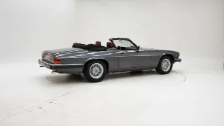 Foto 2 di 40: Jaguar XJS V12 Convertible