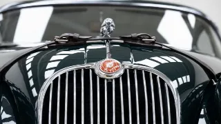 Foto 26 di 40: Jaguar XK 150 3.8 FHC
