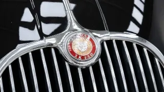 Foto 20 di 40: Jaguar XK 150 DHC