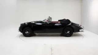 Foto 24 di 40: Jaguar XK 150 DHC