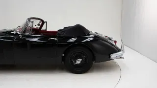Foto 37 di 40: Jaguar XK 150 DHC