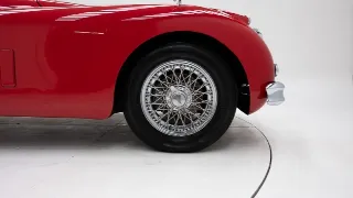 Foto 10 di 40: Jaguar XK 150 DHC
