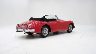 Foto 2 di 40: Jaguar XK 150 DHC