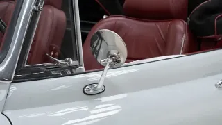 Foto 33 di 40: Jaguar XK 150 SE DHC