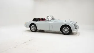 Foto 3 di 40: Jaguar XK 150 SE DHC