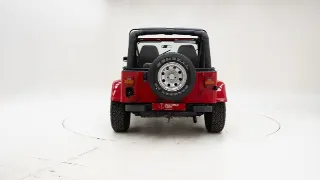 Foto 7 di 40: Jeep Wrangler Edition 4.0