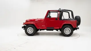 Foto 8 di 40: Jeep Wrangler Edition 4.0
