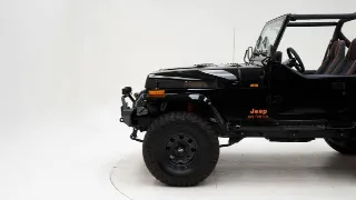 Foto 30 di 40: Jeep Wrangler RestoMod