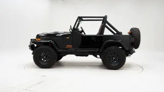 Foto 8 di 40: Jeep Wrangler RestoMod