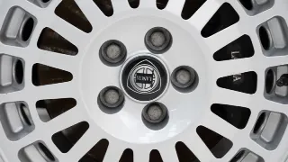 Foto 21 di 40: Lancia Delta Evoluzione 8V