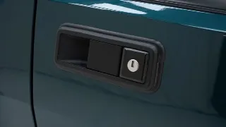 Foto 24 di 40: Lancia Delta Evoluzione 8V