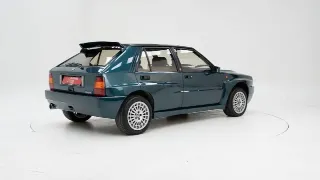 Foto 2 di 40: Lancia Delta Evoluzione 8V
