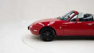 Foto 24 di 40: Mazda MX5