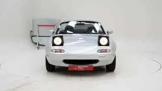 Foto 15 di 40: Mazda MX5 + Hardtop