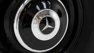 Foto 32 di 40: Mercedes-Benz 170 SA