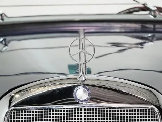 Foto 11 di 40: Mercedes-Benz 170 V Roadster