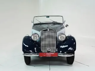 Foto 9 di 40: Mercedes-Benz 170 V Roadster