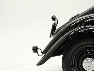 Foto 14 di 40: Mercedes-Benz 170/6 Roadster by Reutter