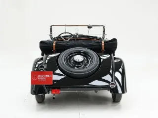 Foto 37 di 40: Mercedes-Benz 170/6 Roadster by Reutter