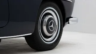 Foto 21 di 40: Mercedes-Benz 190 SL