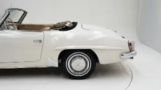 Foto 32 di 40: Mercedes-Benz 190 SL + Hardtop