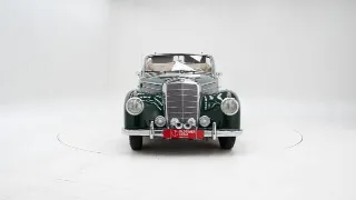 Foto 5 di 40: Mercedes-Benz 220 A Cabriolet