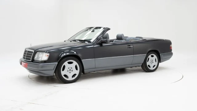 Mercedes-Benz 220 E