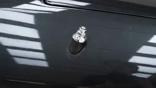 Foto 35 di 40: Mercedes-Benz 220 E