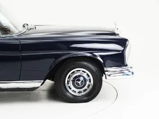 Foto 7 di 40: Mercedes-Benz 220 SE Cabriolet