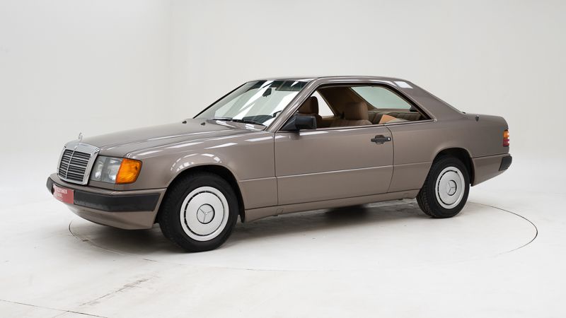 Mercedes-Benz 230 CE