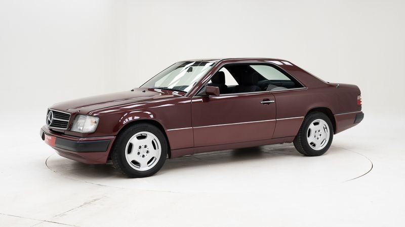 Mercedes-Benz 230 CE