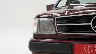 Foto 13 di 40: Mercedes-Benz 230 CE