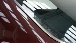 Foto 33 di 40: Mercedes-Benz 230 CE